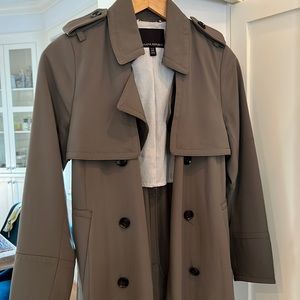 Beautiful Olive Green Banana Republic Trench/Duster.  XS